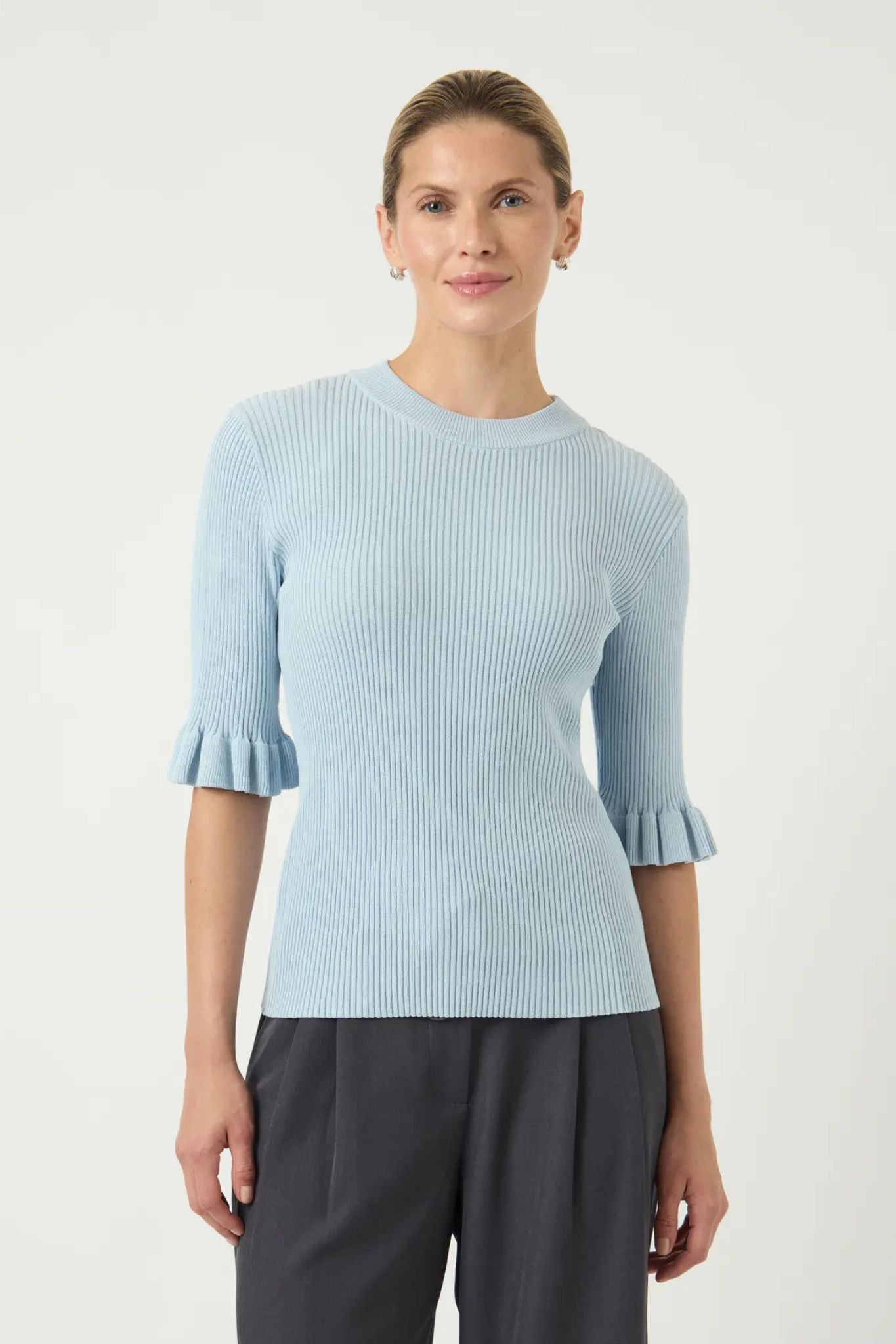 Mikla SS Stickad Topp - Skyway