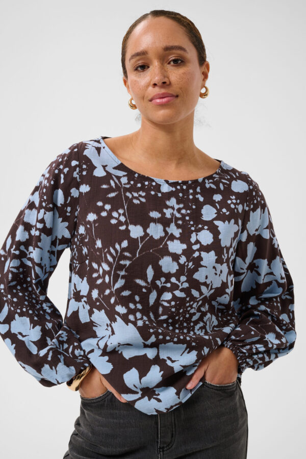 Nadira Blus – Coffee Bean/Blue Fog Flower