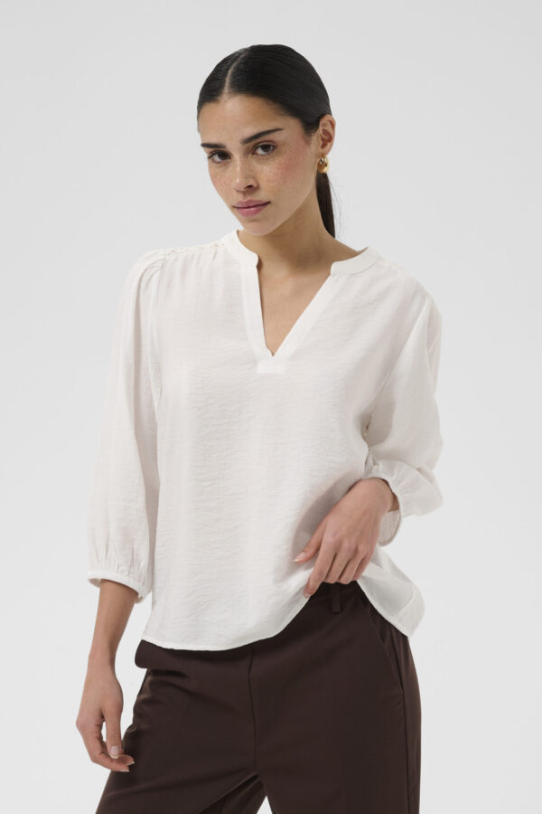 Alberta Blus – Chalk