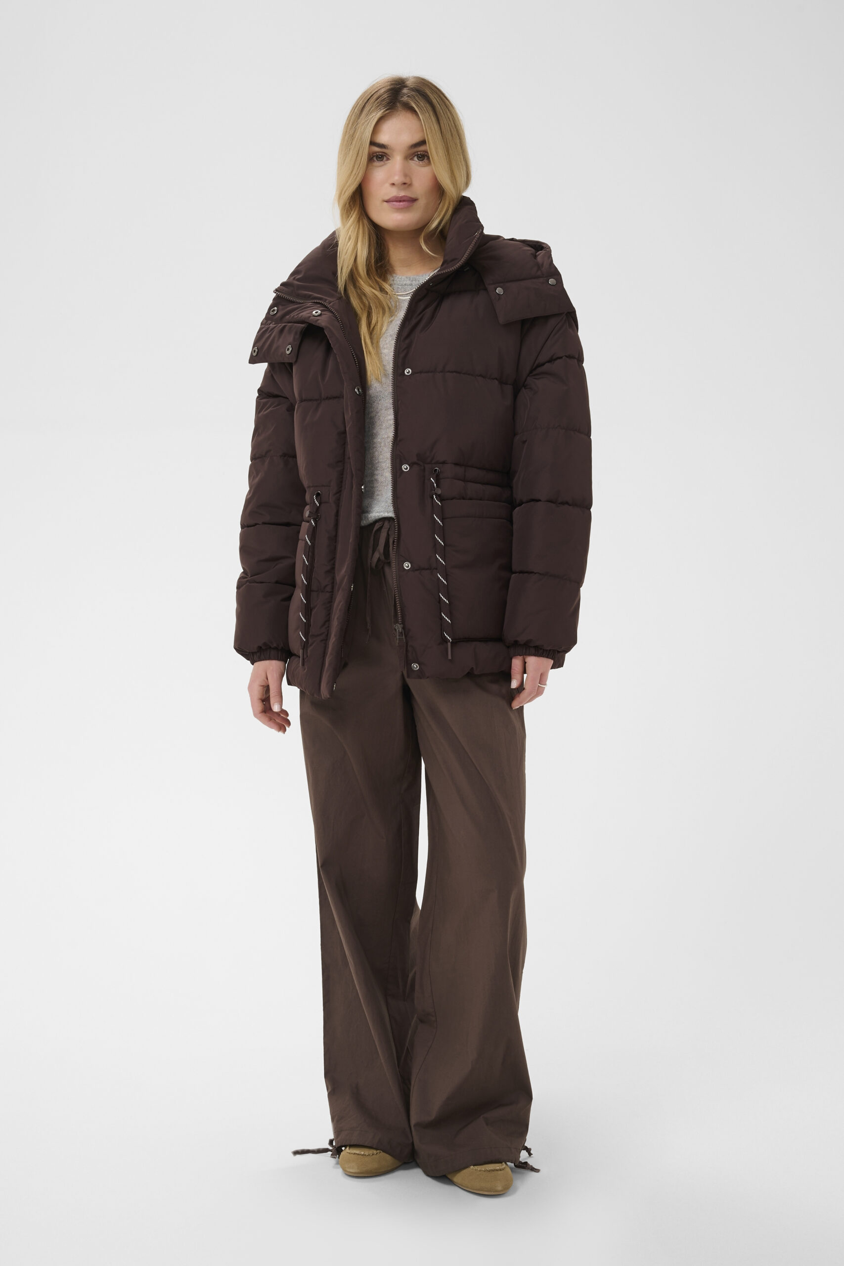 Sybil Jacka - Dark Oak - Bild 3