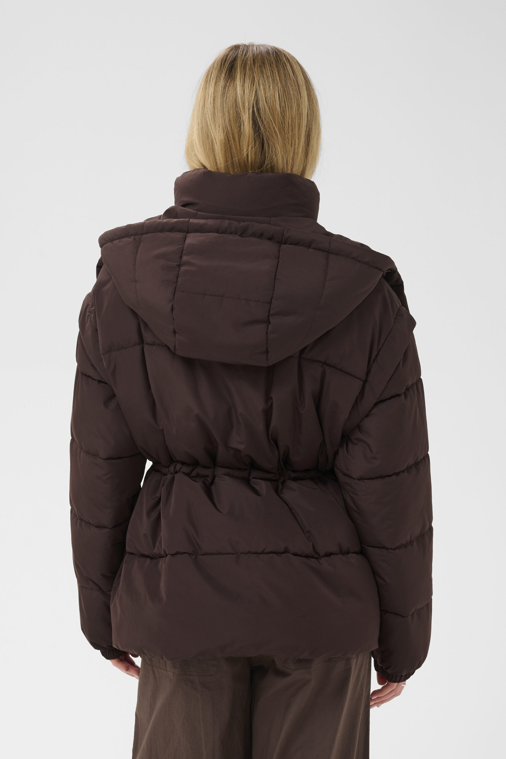 Sybil Jacka - Dark Oak - Bild 4