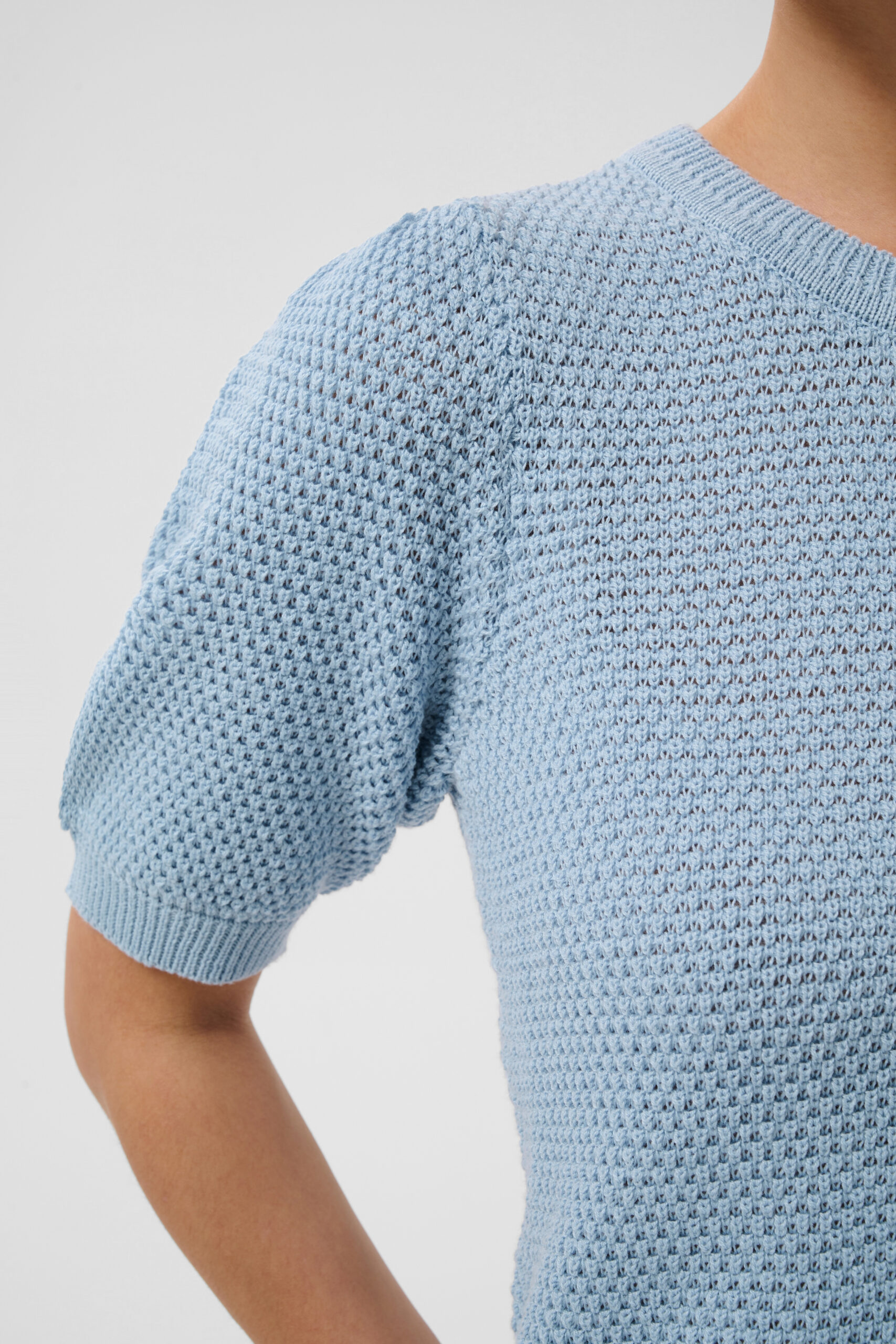 Vivan Stickad Topp - Blue Fog - Bild 4