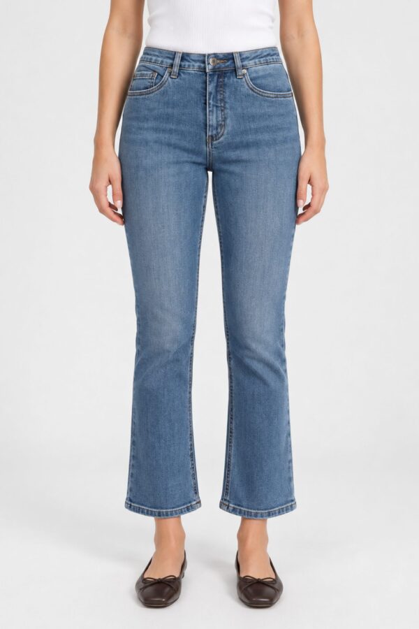 River Cropped Jeans – Medium Blue Denim