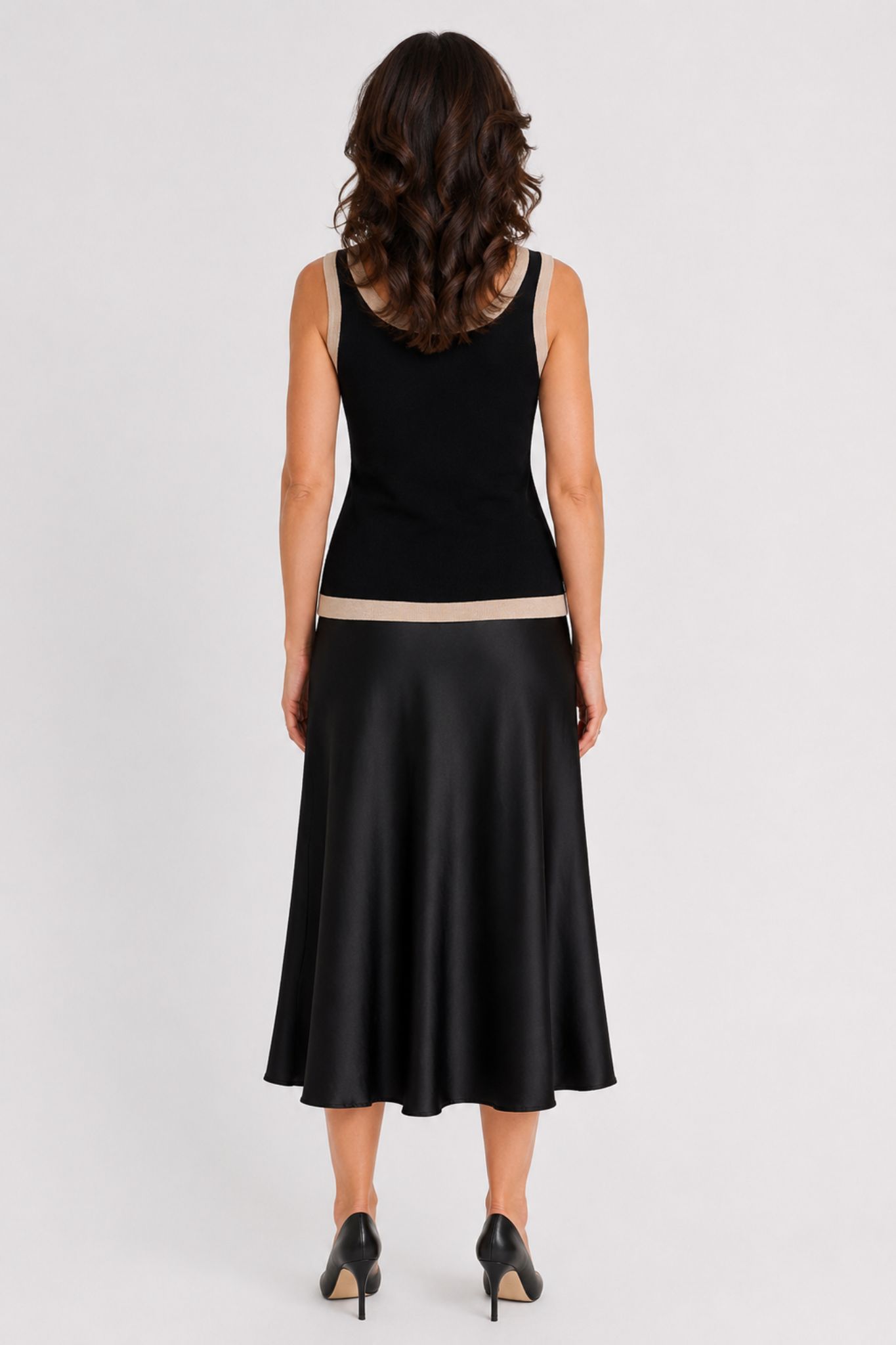 Lizza Contrast Stickad Topp - Black Deep - Bild 9